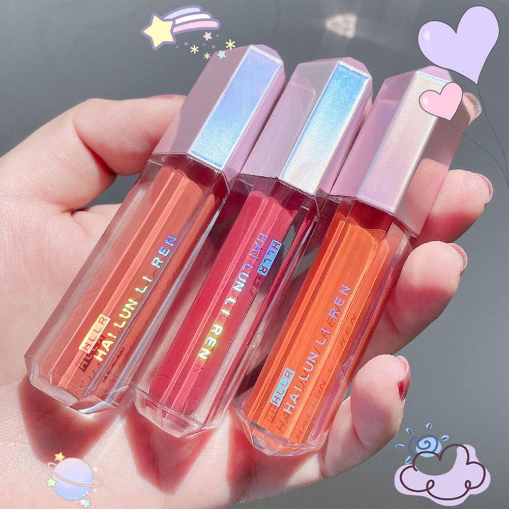 Olio per la cura quotidiana de - Matte Velvet Lip Tint Long Lasting recensione e prezzo